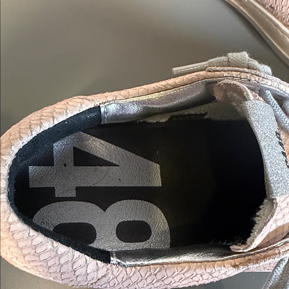 P448 PINK PYTHON JOHN SNEAKERS 38 - image 4